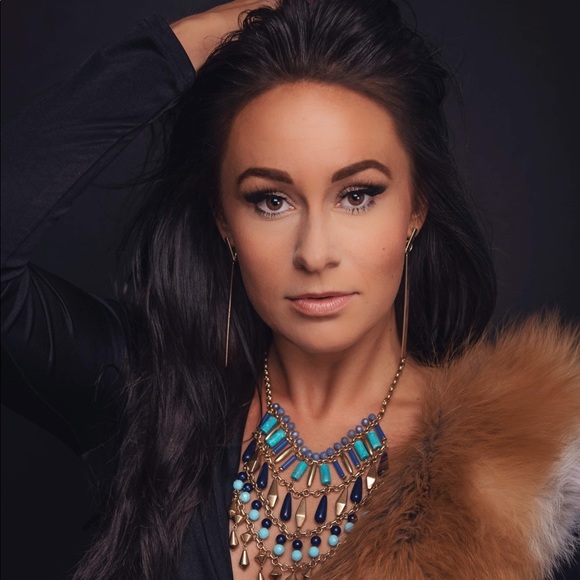 Meet your Posher, Amy - Picture 6 of 11